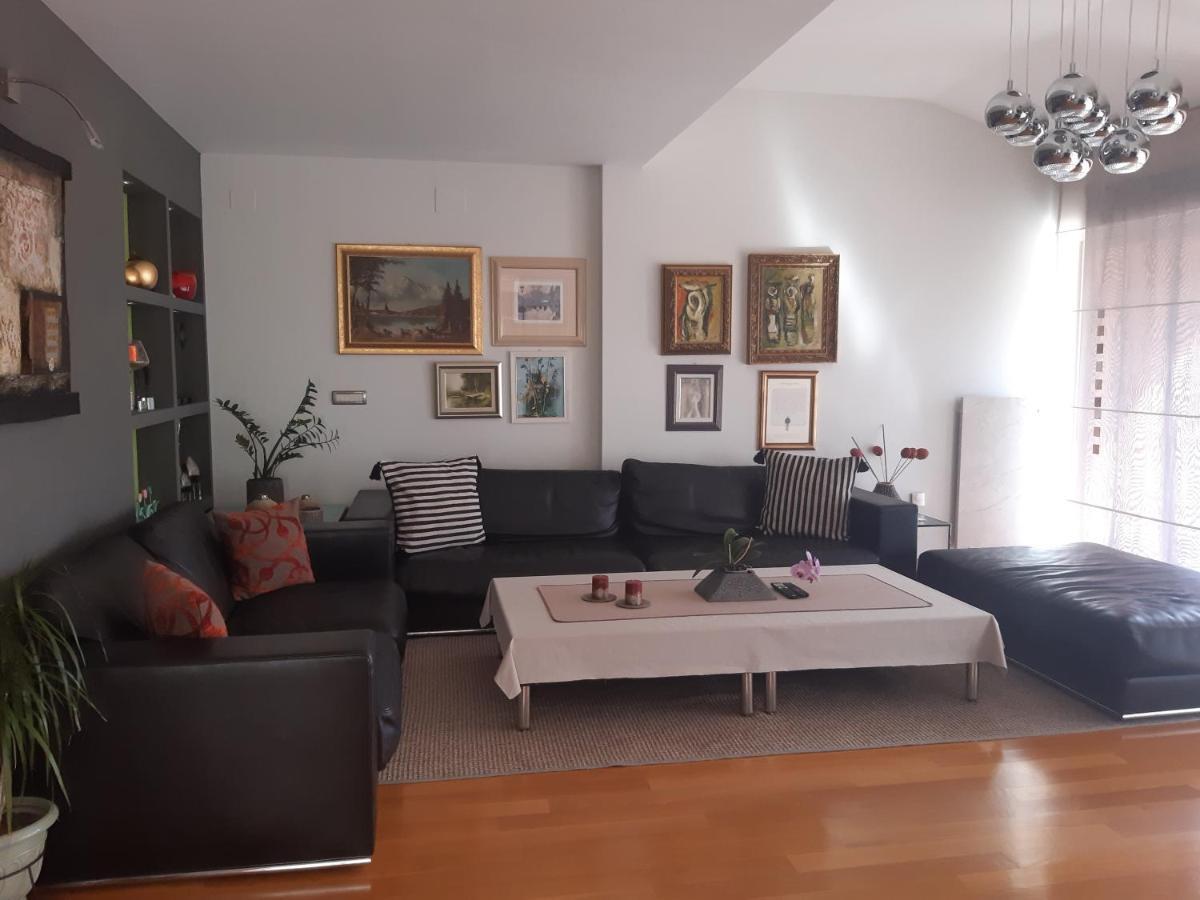Apartments In Villa Azra غييكا المظهر الخارجي الصورة