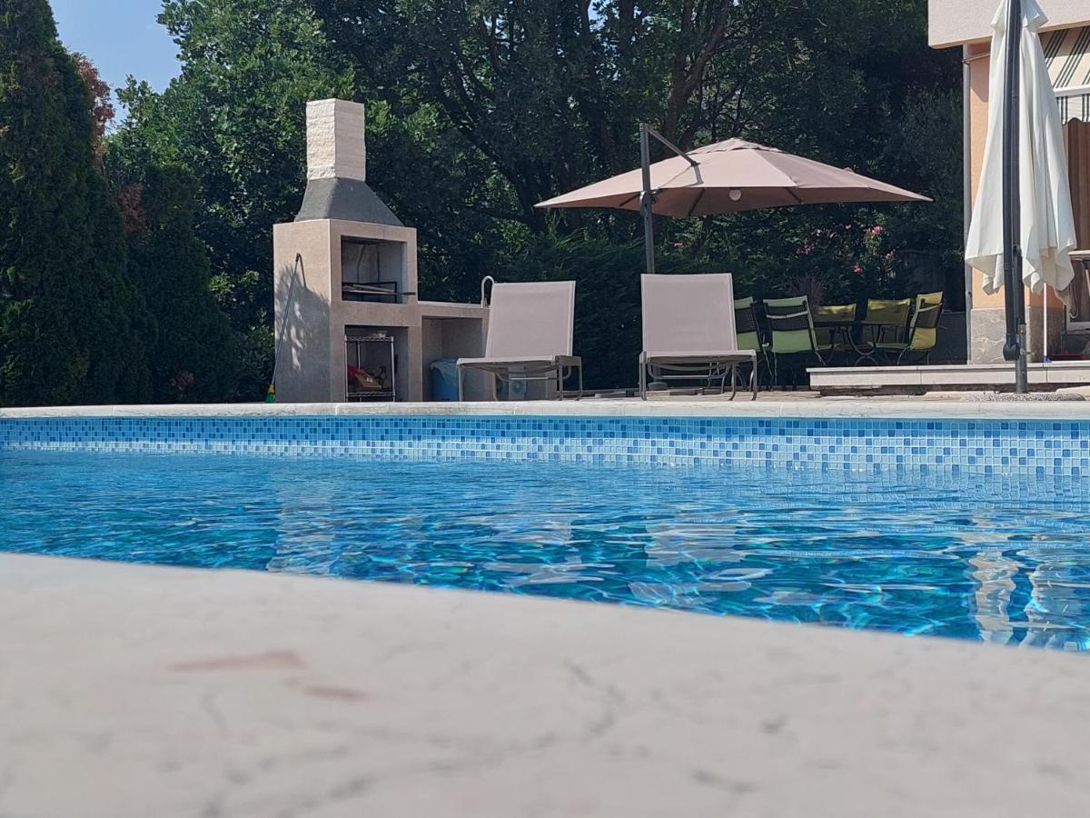 Apartments In Villa Azra غييكا المظهر الخارجي الصورة